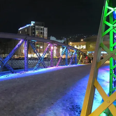 The Riverside - Downtown 公寓
