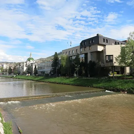 Apartment The Riverside - Downtown Sarajevo