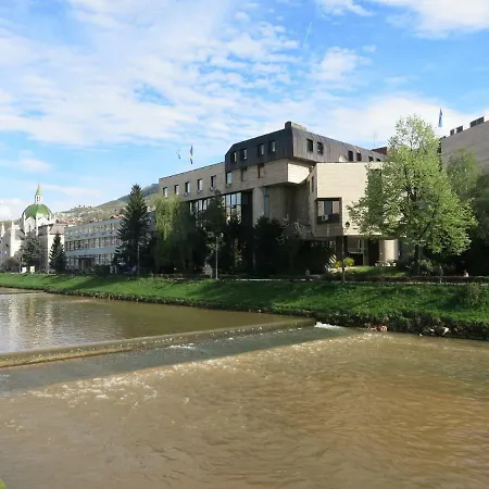Apartment The Riverside - Downtown Sarajevo